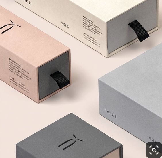 Pacote de presente de gaveta personalizado Caixas de presente de luxo para caixa de embalagem de jóias com alça de fita logotipo impresso Stamping Hot Stamping