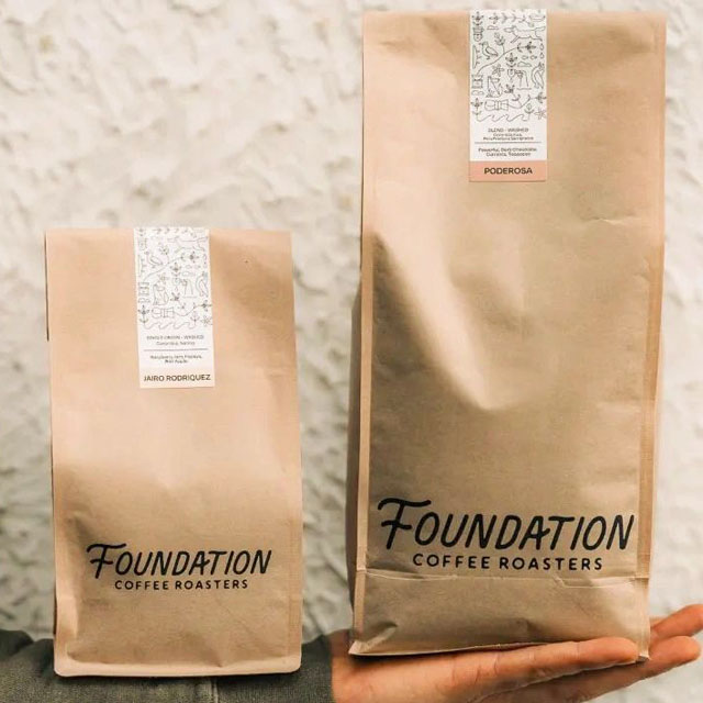 Fabricante ambientalmente amigável de embalagens de bolsa de cafeteira Kraft Paper Gas Valve