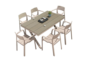 Mesa de jantar e cadeiras de terraço para pátio de lazer